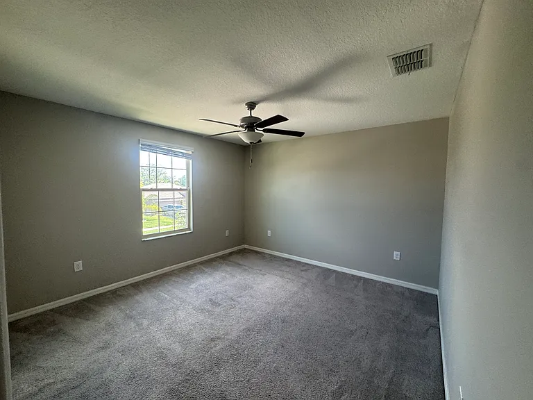 5415 Amaryllis Garden St — Photo 24