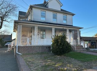 160 N Central Avenue, Valley Stream, NY 11580