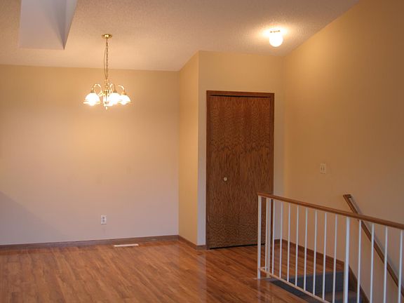 4th image of 2041 N Park Dr APT 3