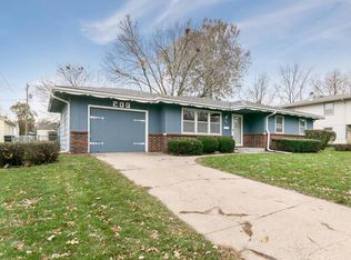 209 SE Peterson Dr, Ankeny, IA 50021