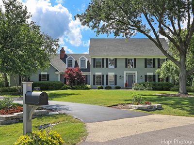 2340 Huntington Lakes Dr, Libertyville, IL, 60048