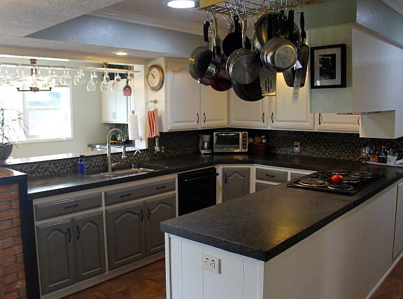 4th image of 2614 E 17th St