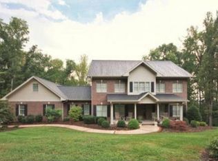 15096 Stonewall Rdg, Bristol, VA 24202