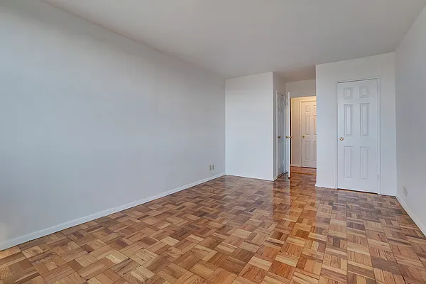 Rented by Oxford Property Group | media 6