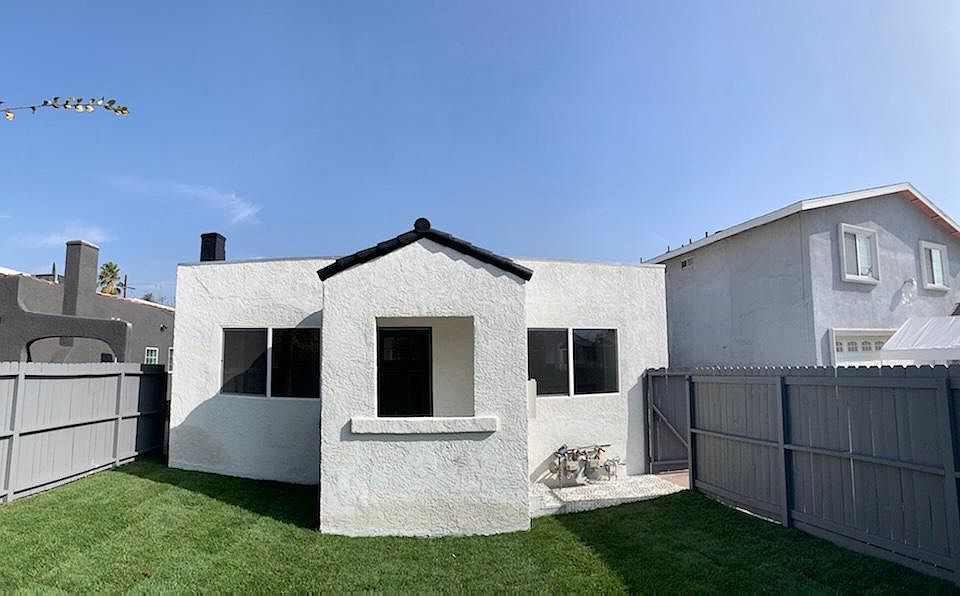 1st image of 5628 Craner Ave #1