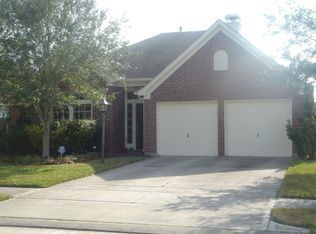 3910 Shadow Cove Dr, Houston, TX 77082