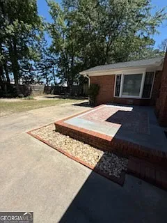 1816 Knox St — Photo 8