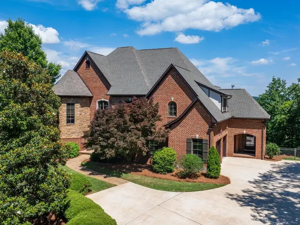 134 Highland View Dr, Birmingham, AL 35242