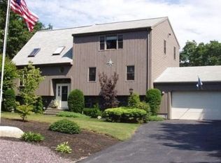 9 Tommys Ln, East Freetown, MA 02717