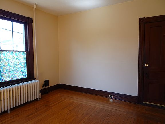 5th image of 32-34 8th St #1