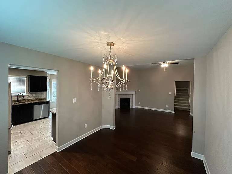 8053 Switzer Dr — Photo 5