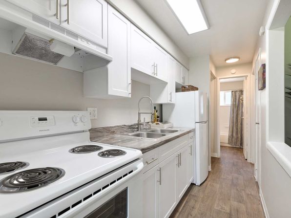 10785 E Exposition Ave #E201