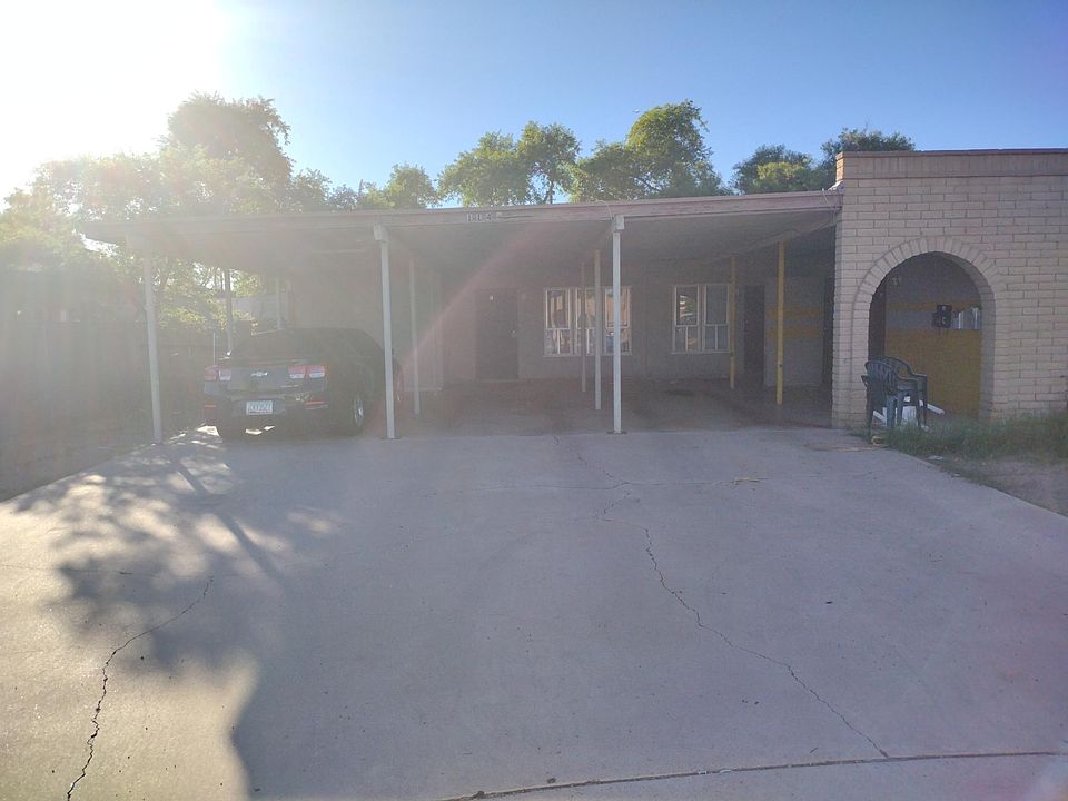 1st image of 1142 N March Cir