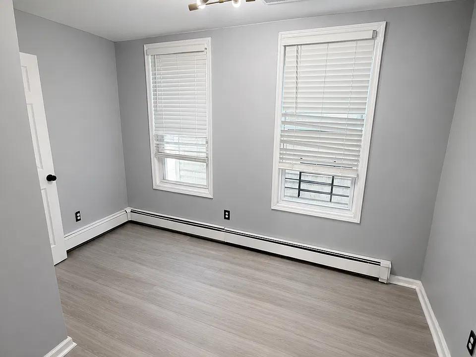 Bedroom 2 with closet