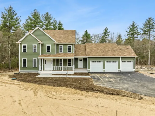 118 Round St, Taunton, MA 02780