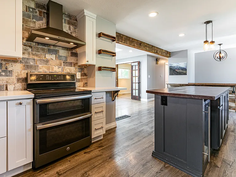 2566 E Keddington Ln #A — Photo 5