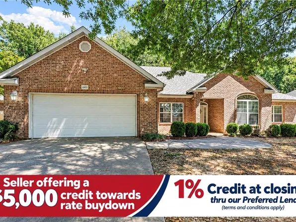 2834 N Quail Creek Dr, Fayetteville, AR 72703