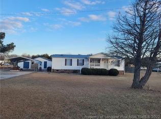 63 Albrecht Ln, Dunn, NC 28334