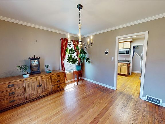 4th image of 1286 Cleveland Heights Blvd