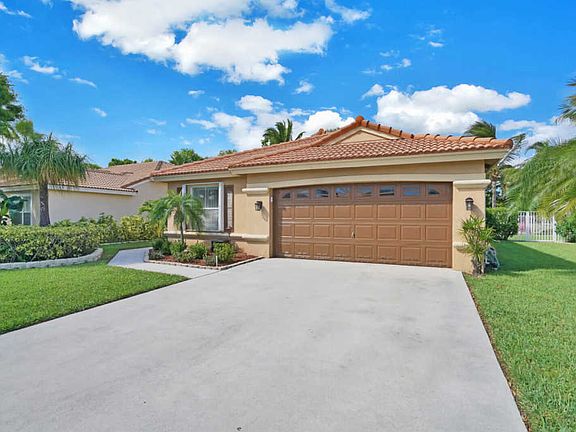2nd image of 5974 Las Colinas Cir