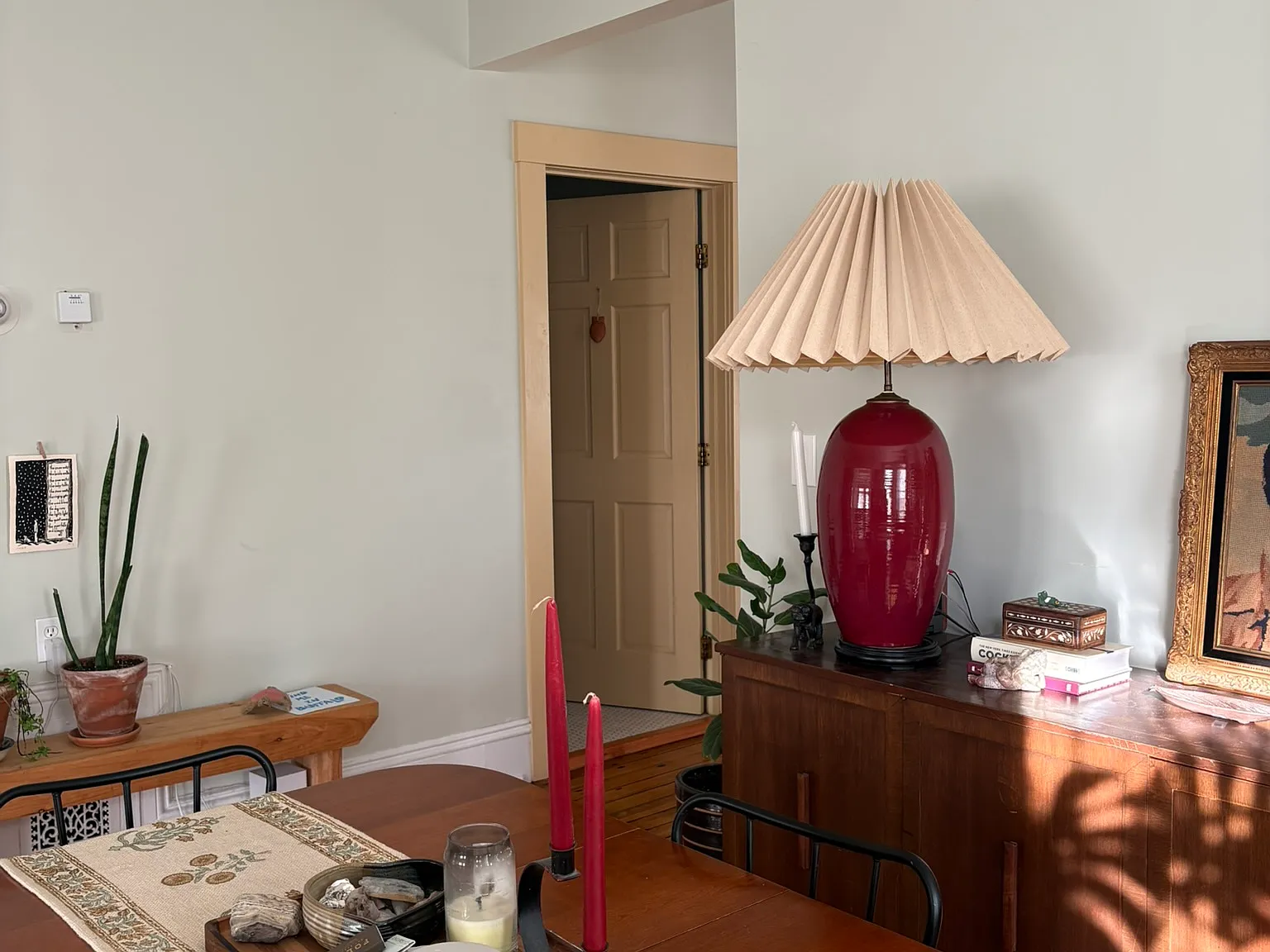 3 bed, 1100 sqft, $2,450 — Photo 4