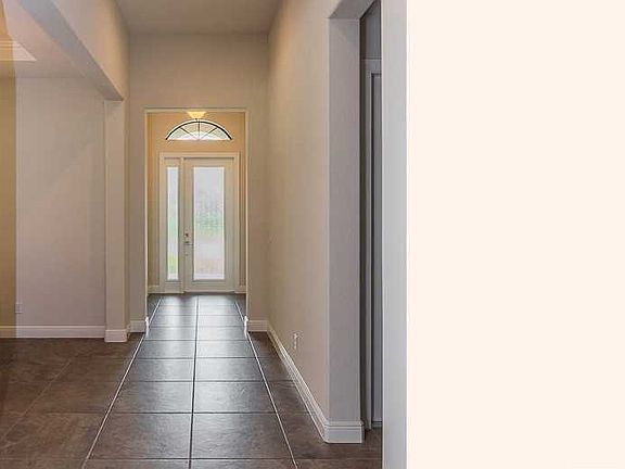 4th image of 10519 Valencia Lakes Dr