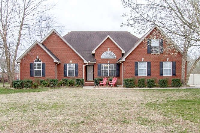 1st image of 2509 Glen Brook Dr