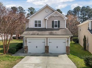 3050 Remington Oaks Cir, Cary, NC 27519