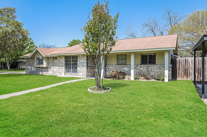 5103 Redding Dr — Photo 2