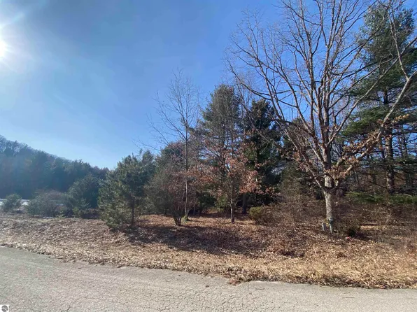 LOT 36 Kirkridge Dr, Williamsburg, MI 49690