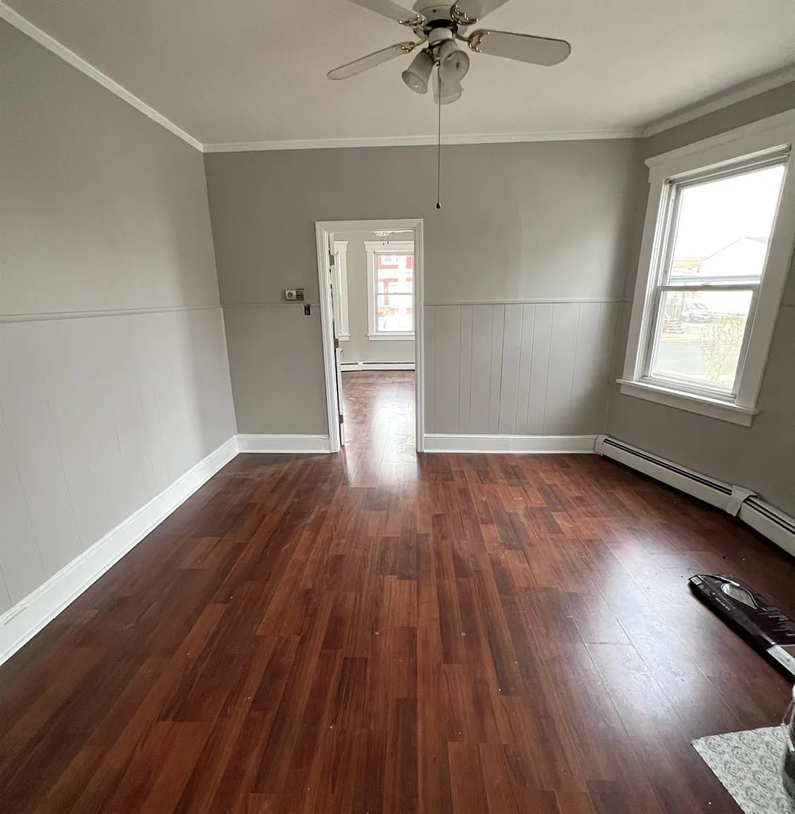 3 bed, 1.0 bath, 1200 sqft, $2,750 — Photo 4