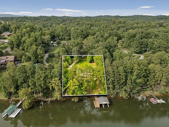 2nd image of 581 Pine Hollow Rd