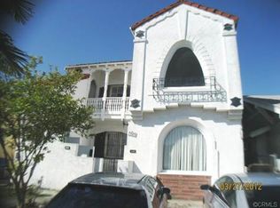 1107 W 52nd St, Los Angeles, CA 90037