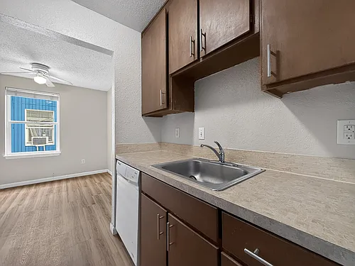 528 Burnett Ave S #1 Photo 1