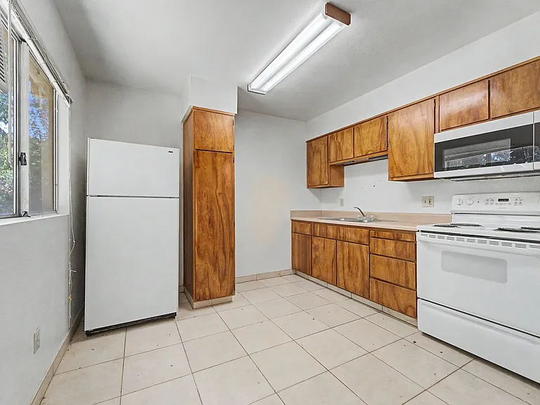 5757-5771 Arboga Rd — Photo 6