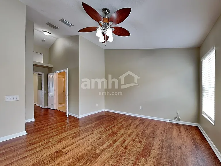 10319 Soaring Eagle Dr — Photo 11
