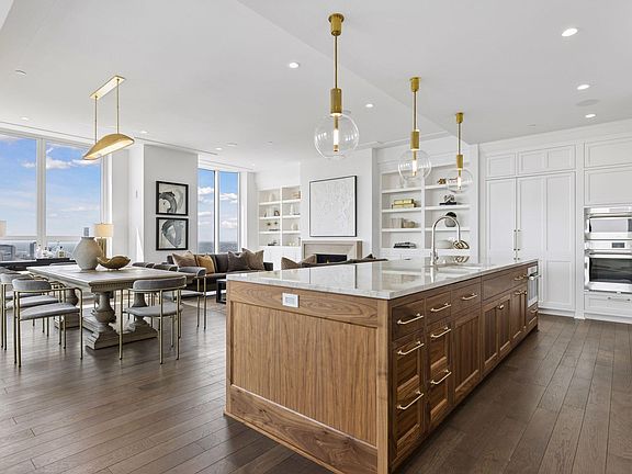 5th image of 1111 W River Pkwy #34B
