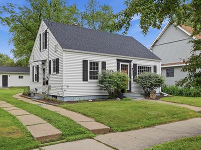 908 S PEACH AVENUE, Marshfield, WI, 54449