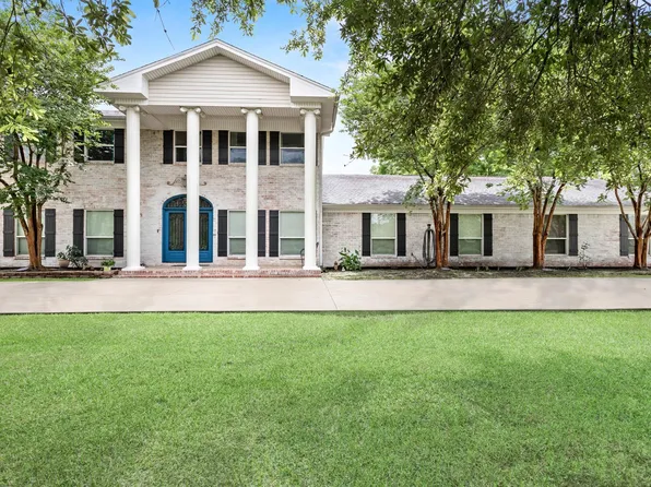 2502 Reins Rd, Beaumont, TX 77713