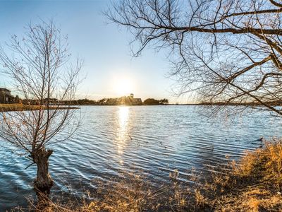 307 Golden Pond Dr, Cedar Hill, TX, 75104