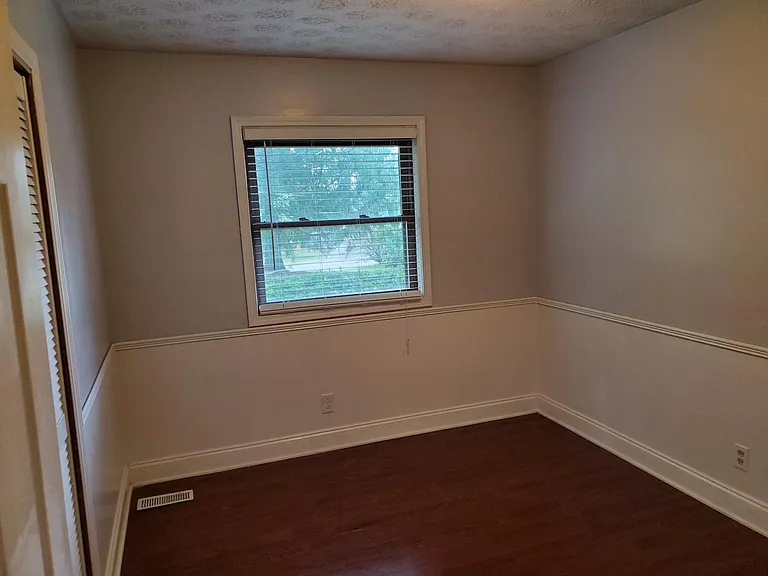 4825 Gettysburg Rd — Photo 13