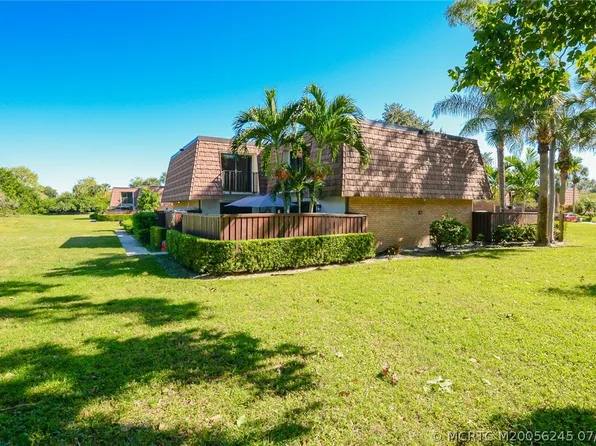 2926 SW Sunset Trace Cir, Palm City, FL 34990