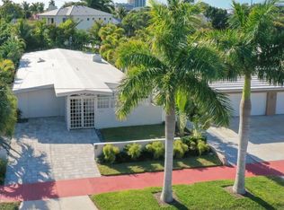 322 Jackson Dr, Sarasota, FL 34236