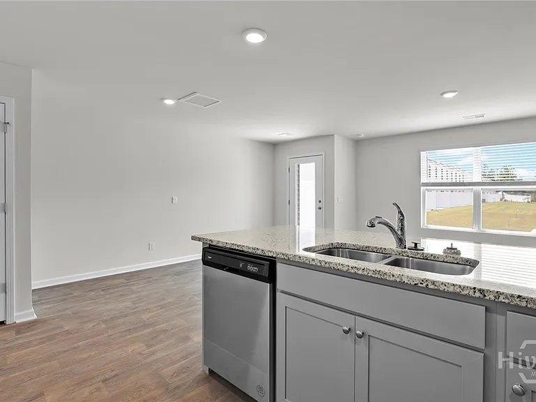 169 Coneflower Rd — Photo 9