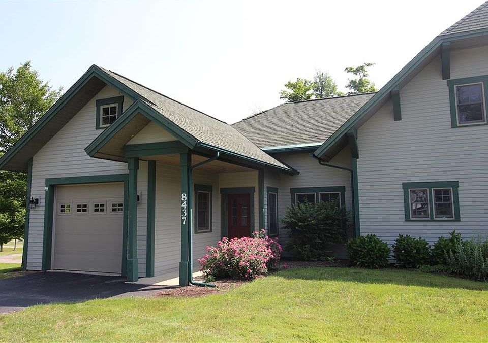 1st image of 8437 Highlands Ii Dr