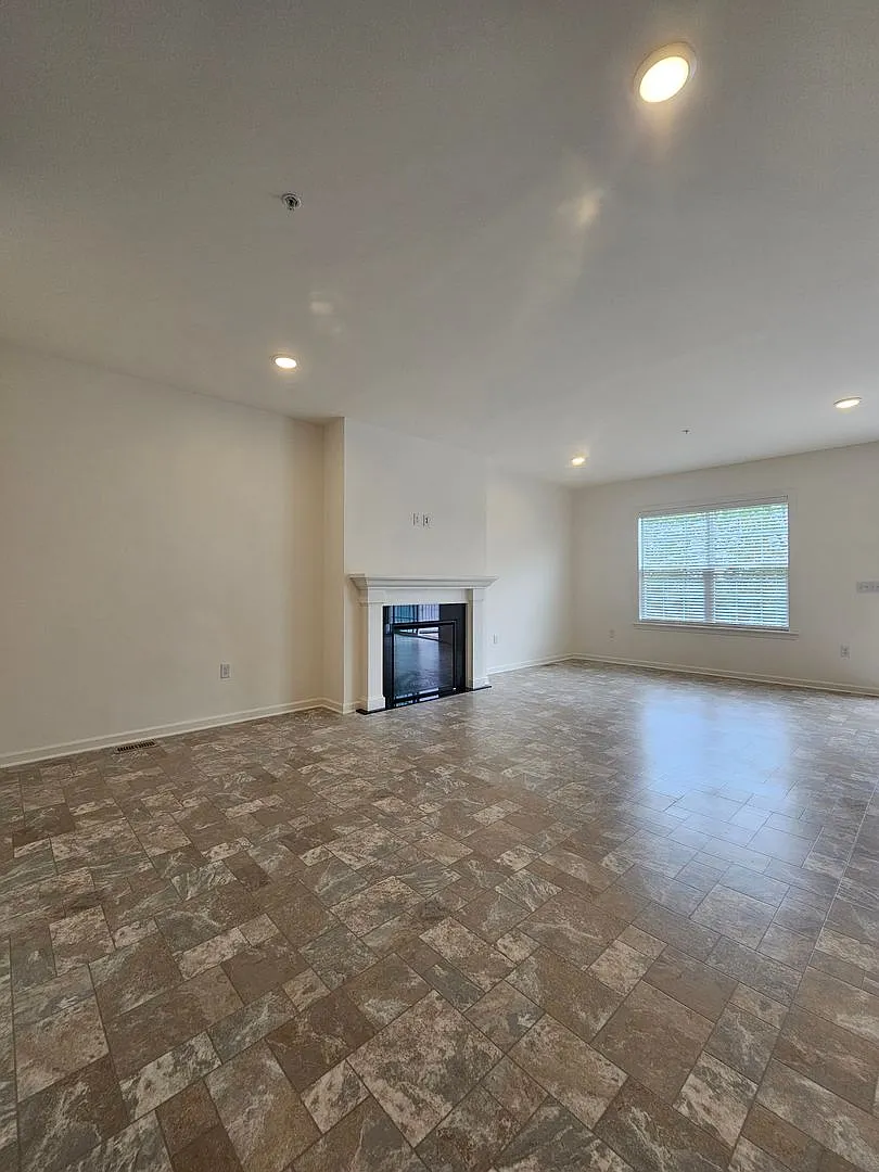 2456 Spring Water Circle, Lancaster, PA 17601 — Photo 2