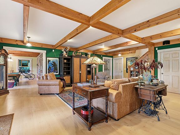 41st image of 1319 Licklog Hollow Rd