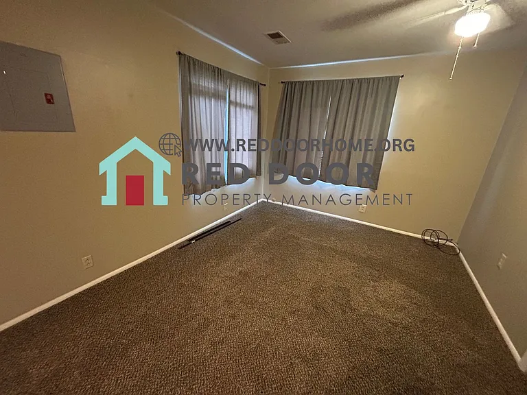 903 13th St SW — Photo 8