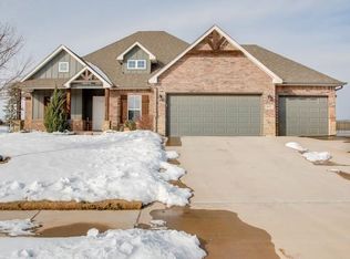 4922 Deerfield Ave, Enid, OK 73703