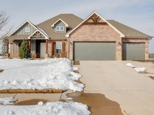 4922 Deerfield Ave, Enid, OK 73703